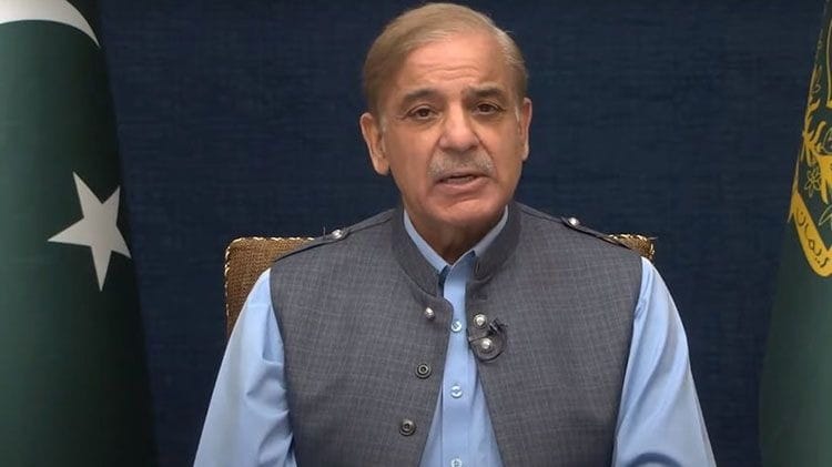 शहबाज ने इमरान की पार्टी को बताया 'आतंकियों का समूह', दंगाइयों की पहचान के लिए बनाई टास्क फोर्स