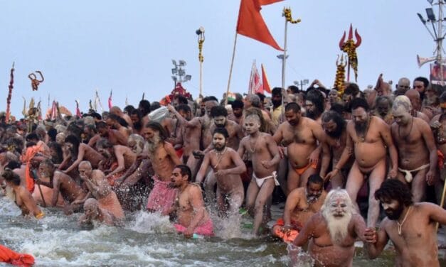 कल से देशभर में महाकुंभ का निमंत्रण बांटेंगे UP के मंत्री, 25 दिनों तक चलेगा भ्रमण कार्यक्रम
