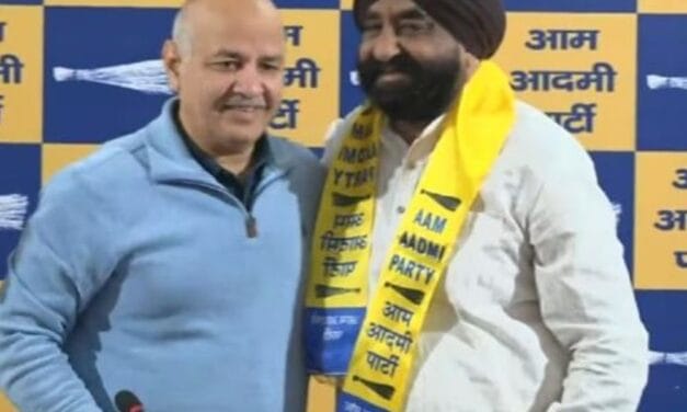 दिल्ली विधानसभा चुनाव, आप में बगावत:67 पदाधिकारियों ने इस्तीफा दिया, कहा