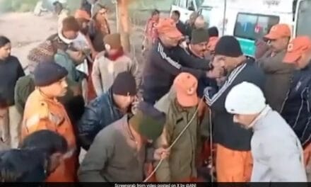 राजस्थान में बोरवेल में गिरा 5 साल का बच्चा, रेस्क्यू ऑपरेशन जारी