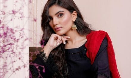 क्‍यों न कुछ स्‍टाइलिश हो जाए… फैशन में पीछे नहीं रहेंगी आप, अगर ट्राई करेंगी Sangria के ये Kurta Set