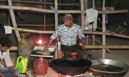 संभल में 46 साल से बंद मंदिर में हुआ भंडारा, भारी संख्या में पहुंचे श्रद्धालु