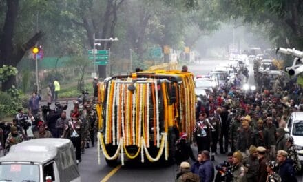 राजकीय सम्मान के साथ पूर्व पीएम मनमोहन सिंह का हुआ अंतिम संस्कार, पंचतत्व में हुए विलीन