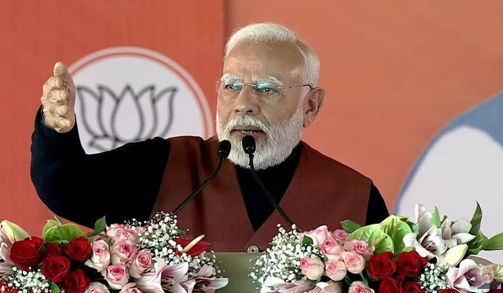 पीएम मोदी का ‘चलो इंडिया’ अभियान, प्रवासी भारतीयों को लुभाकर भारत की छवि कर रहा मजबूत