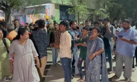 आंध्र प्रदेश : तिरुपति में टोकन बंटने के दौरान मची भगदड़, 6 लोगों की मौत