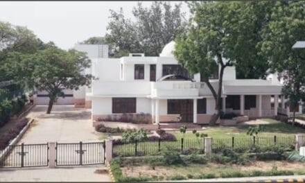 दिल्ली के सरकारी बंगलों की दुनिया… किराया 2200 और मिलते हैं गार्डन वाले आलीशान घर