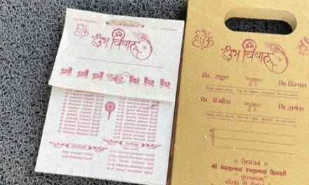 गुजरात के कच्छ में गो-प्रेमी की बेटी की शादी:पंचगव्य से ही होगा दुल्हन का शृंगार; शादी कार्ड भी गोब