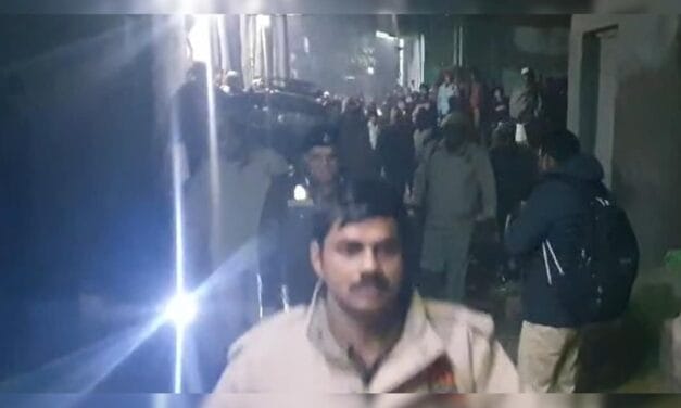 मेरठ में तीन बच्चों समेत परिवार के पांच लोगों की हत्या, घर के बेड बॉक्स में मिले शव