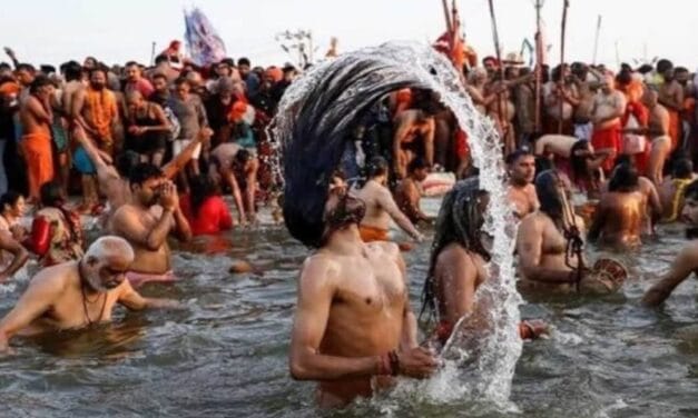 Maha Kumbh : मकर संक्रांति पर महाकुंभ का ‘अमृत स्नान’ आज, जानिए कौनसा अखाड़ा कब लगाएगा आस्था की डुबकी