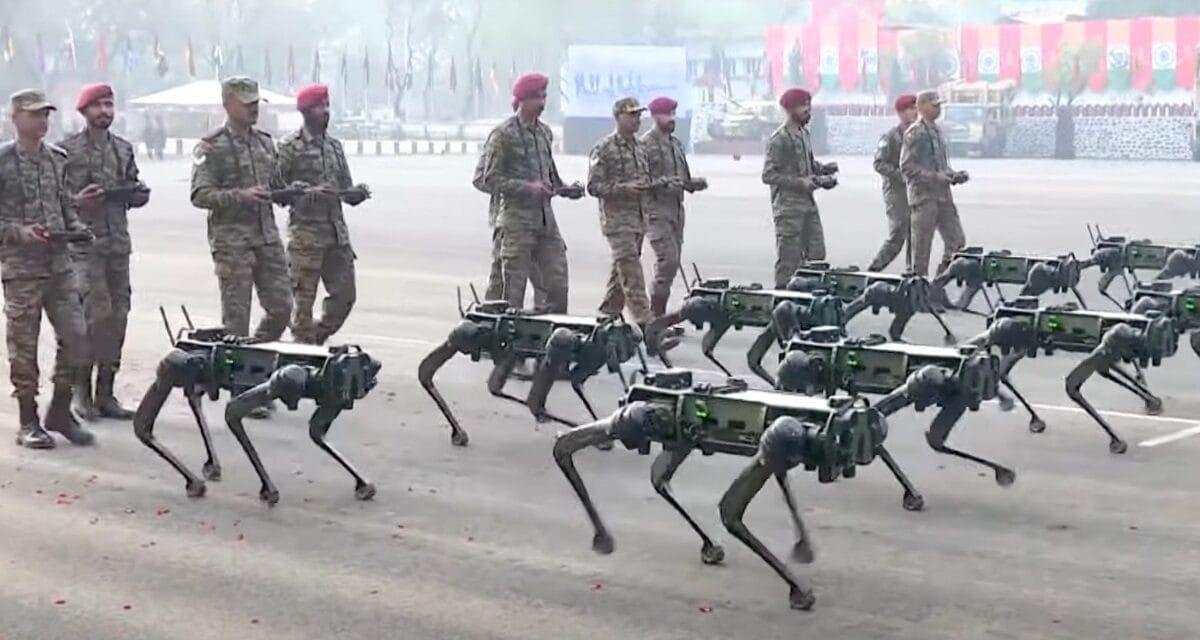 Army Day Parade में दिखा रोबोट 'डॉग्स' का जलवा, बढ़ाएंगे सेना की पावर