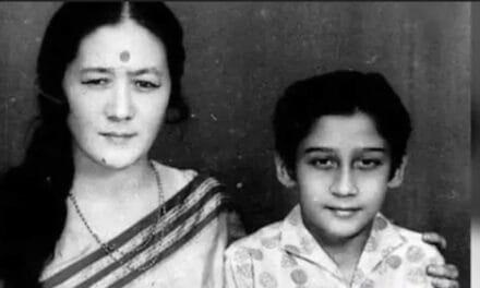 मूंगफली और सिगरेट बेची तो कभी चिपकाए फिल्मों के पोस्टर, आज 200 करोड़ का मालिक है यह सुपरस्टार, मां के