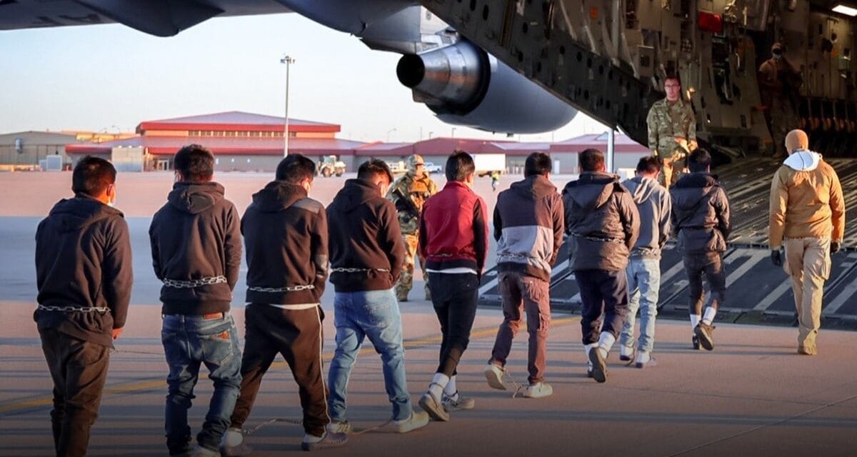 किसी ने लिया 42 लाख का कर्ज, कोई फ्लैट बेचकर पहुंचा USA… डिपोर्ट हुए लोगों के रिश्तेदारों की जुबानी