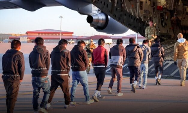 किसी ने लिया 42 लाख का कर्ज, कोई फ्लैट बेचकर पहुंचा USA… डिपोर्ट हुए लोगों के रिश्तेदारों की जुबानी