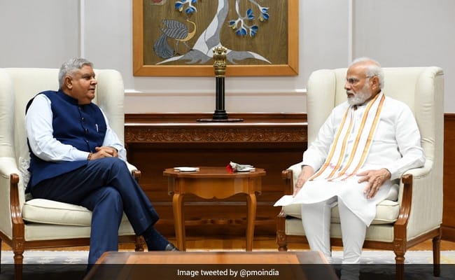 उपराष्ट्रपति धनखड़ की तबीयत जानने AIIMS पहुंचे PM मोदी, जल्द स्वस्थ होने की कामना की