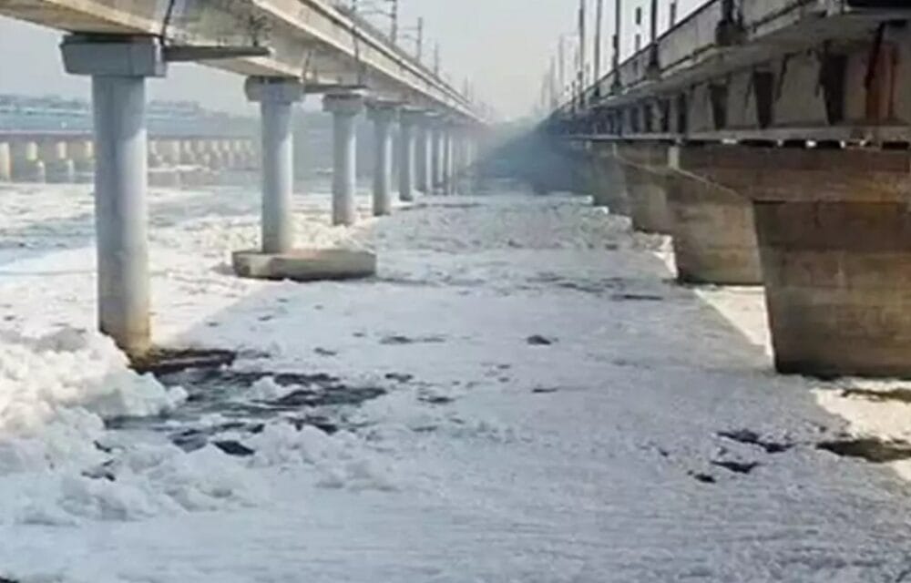 यमुना के पानी में ऑक्सीजन की मात्रा जीरो:23 साइट्स वाटर क्वालिटी टेस्ट में फेल; दिल्ली, UP और हरियाणा