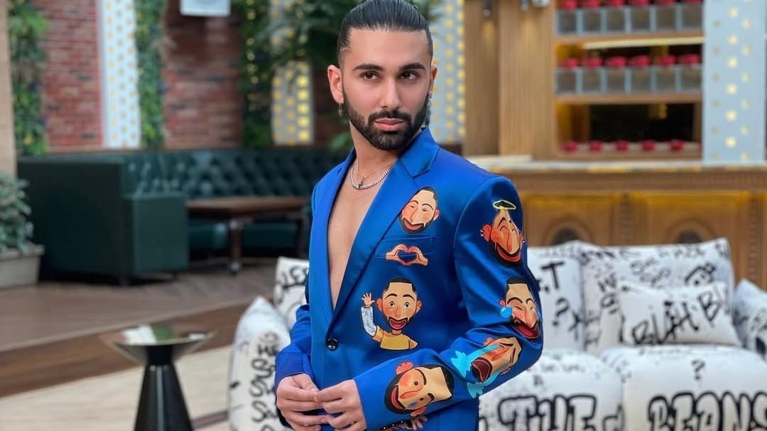 मुश्किल में फंसे ओरी, वैष्णो देवी के पास होटल में शराब पीने के आरोप में शिकायत दर्ज