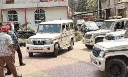 अमृतपाल के 3 साथी बाय एयर दिल्ली रवाना:7 साथियों का NSA हटा, 4 को भी आज ही किया जाएगा शिफ्ट
