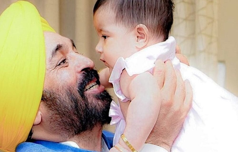 पंजाब सीएम मान की बेटी का पहला जन्मदिन:डा. गुरप्रीत कौर ने तस्वीरें की शेयर; लिखा