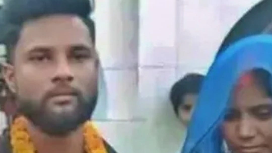 पति-पत्नी की कहानियों में दिख रहा नीले ड्रम का खौफ