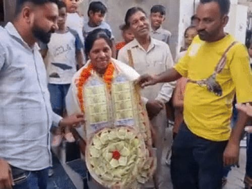 पैरा फेंसिंग में करनाल की सीमा ने 3 मेडल जीते:पति टेलर, ओलिंपिक में करना चाहती हैं भारत का प्रतिनिध