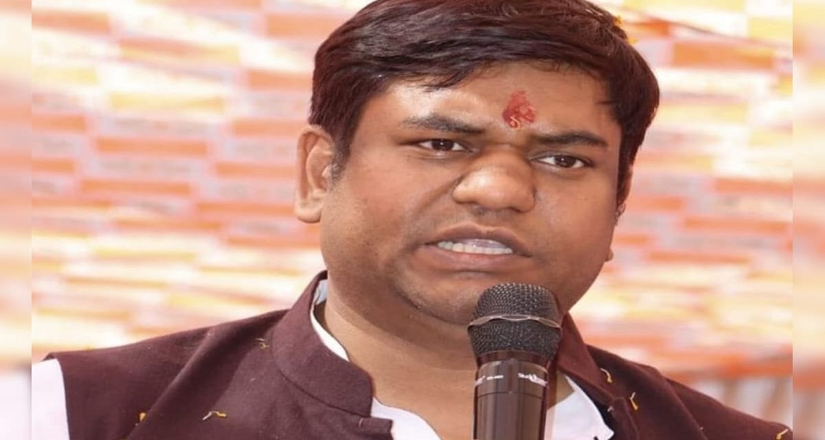 80 करोड़ जनता 5 किलो राशन के सहारे क्यों? मुकेश सहनी ने BJP पर लगाया ध्रुवीकरण का आरोप