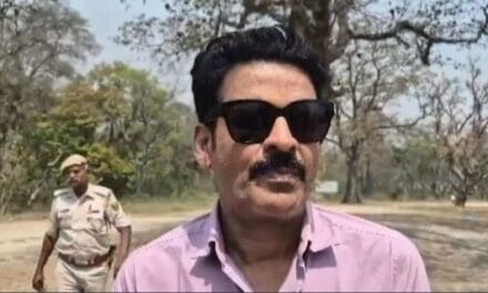 बिहार: 'यह मेरी मिट्टी, मेरी लड़ाई है', अपने गांव की समस्या देख भावुक हुए अभिनेता मनोज वाजपेयी