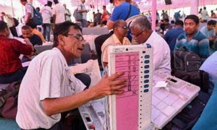 अमेरिका ने उठाए सवाल, EVM पर बवाल! जानें भारत का वोटिंग सिस्टम कैसे बना भरोसे की मिसाल