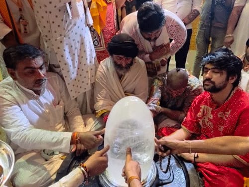 भिवंडी में बागेश्वर बालाजी का पहला मंदिर:मंत्रोच्चार के साथ मूर्तियों की प्राण-प्रतिष्ठा; महारा