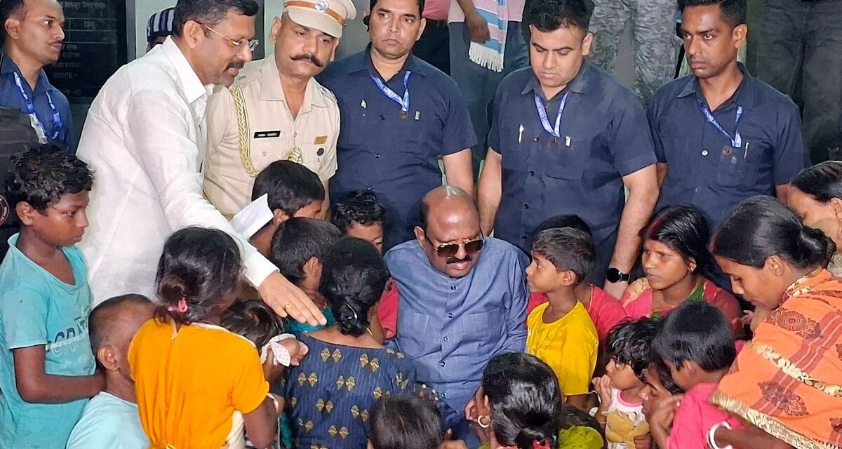 मुर्शिदाबाद दंगा पीड़ितों से मिलने के बाद क्या बोले बंगाल के राज्यपाल? पुलिस पर लोगों को रोकने का