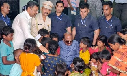मुर्शिदाबाद दंगा पीड़ितों से मिलने के बाद क्या बोले बंगाल के राज्यपाल? पुलिस पर लोगों को रोकने का