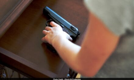 बिहार : बेतिया पुलिस लाइन में सिपाही ने साथी जवान को मारी 11 गोलियां, मौके पर ही मौत