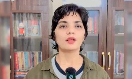 नेहा सिंह राठौर के खिलाफ FIR दर्ज, देश विरोधी पोस्ट करने का आरोप