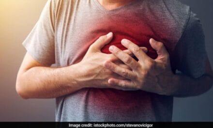Heart Attack Risk Factors: हार्ट अटैक के रिस्क फैक्टर्स क्या-क्या हो सकते हैं? जानें एक्सपर्ट की राय