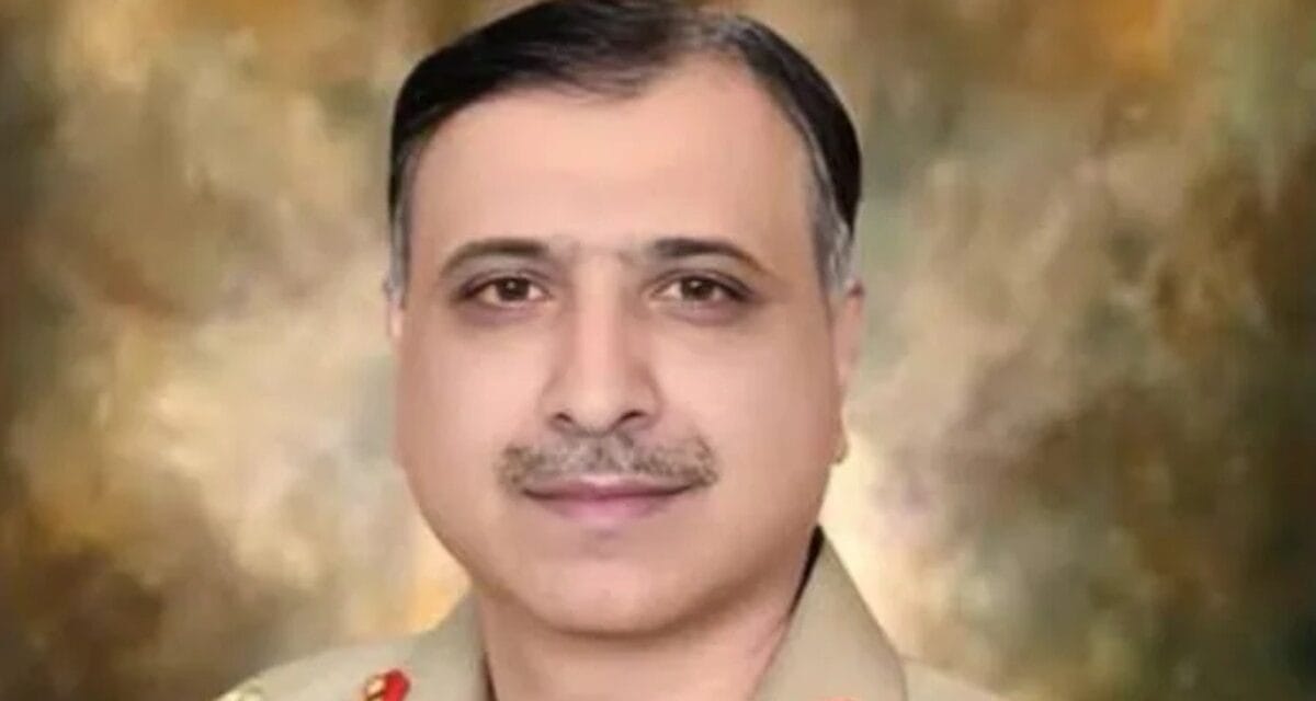 भारत के एक्शन से पाकिस्तान में खलबली, ISI चीफ असीम मलिक को बनाया राष्ट्रीय सुरक्षा सलाहकार