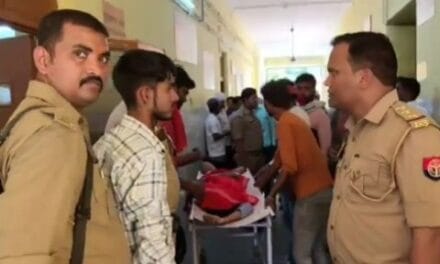 गंगा में कूदी दो बहनें, एक की मौत, दारोगा ने ऐसे बचाई दूसरी की जान