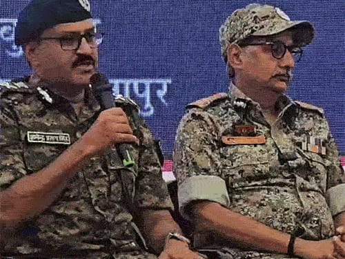 450 IED पार कर पहाड़ी पर चढ़े जवान…31 नक्सली मारे:250 गुफाओं में ठिकाना, 4 वेपन फैक्ट्रियां तबाह; शाह बोले-20