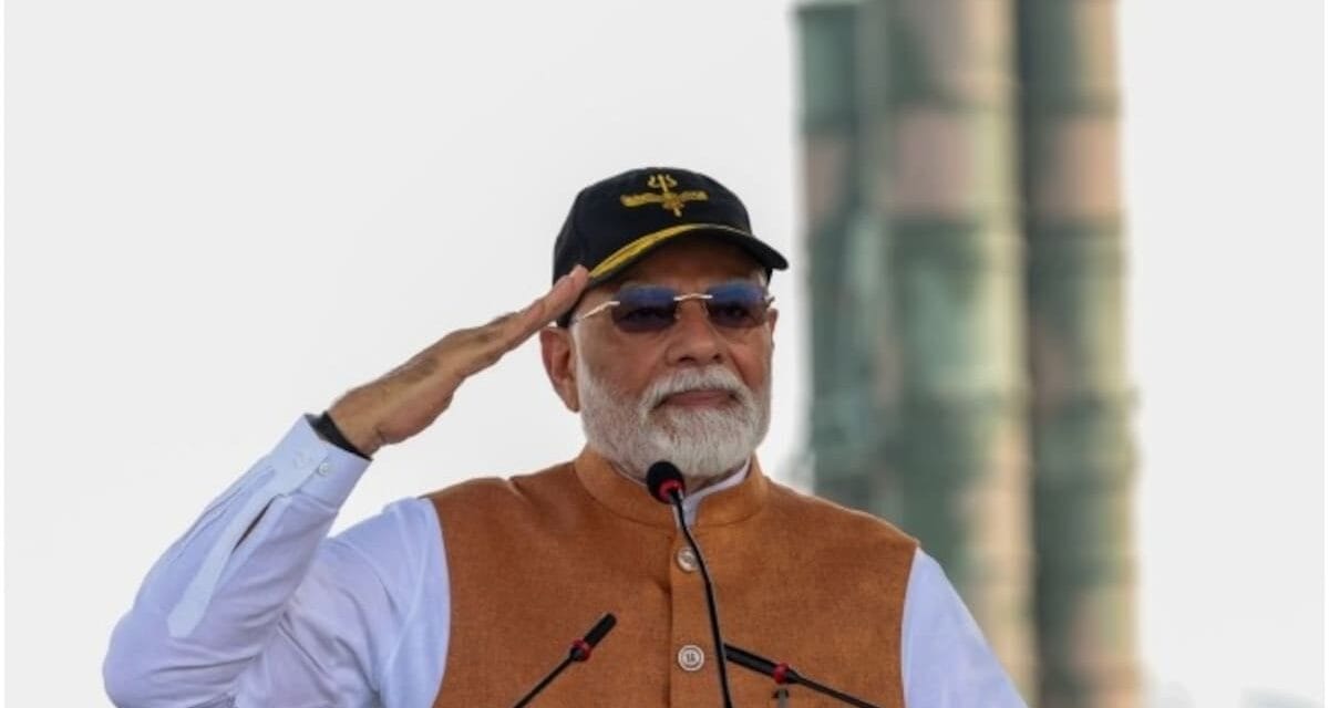 छत्तीसगढ़-तेलंगाना सीमा पर 31 नक्सली ढेर, PM मोदी बोले