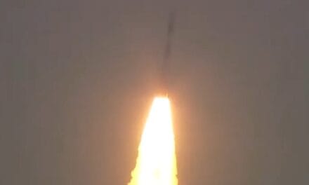 ISRO ने लॉन्च की 101वीं सैटेलाइट, अंतरिक्ष से सटीक तस्वीरें भेजेगा 'स्पेस जासूस'