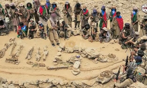 बलूच लड़ाकों ने पहली बार जाफर एक्सप्रेस हाइजैक का वीडियो किया जारी, दिखाया कैसे पाक सेना को घुटनो