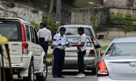 छोटे-मोटे देश की GDP के बराबर देश में कटा ट्रैफिक चालान! 9,000 करोड़ अब भी बकाया