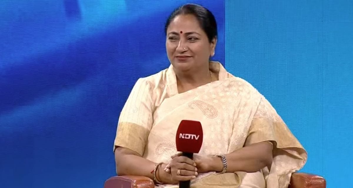 दिल्ली कैबिनेट का बड़ा फैसला, घर में सौर पैनलों लगवाने पर मिलेगी 1 लाख से ज्यादा की सब्सिडी