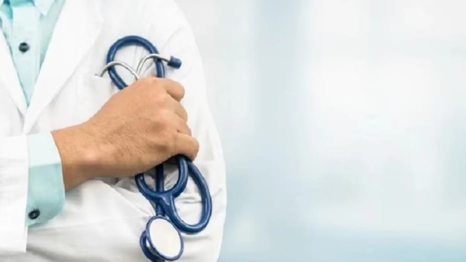 MP में मिला एक और फर्जी डॉक्टर! ICU में महिला की मौत से खुला राज
