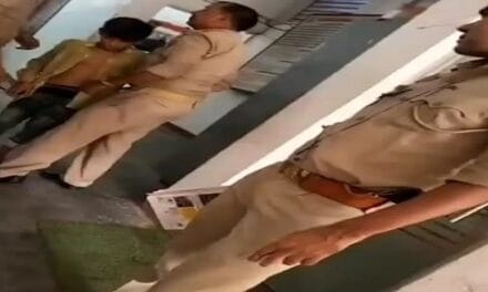 थाने में मासूम से अमानवीयता! बुलंदशहर पुलिस की बर्बरता का वीडियो वायरल