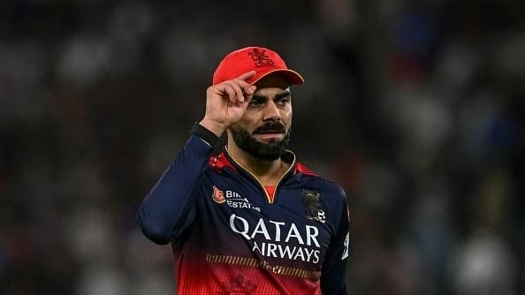 'पूरी तरह से टूट गया हूं, मेरे पास कहने को शब्द नहीं…', भगदड़ पर आई कोहली की प्रतिक्रिया