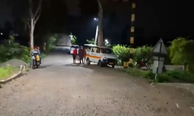 महाराष्ट्र में खौफनाक वारदात… शादी के 15 दिन बाद पत्नी ने कुल्हाड़ी से पति को मार डाला