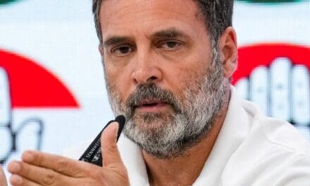 राहुल गांधी बोले-RSS नहीं चाहती गरीब बच्चे इसे सीखें; कल शाह ने कह