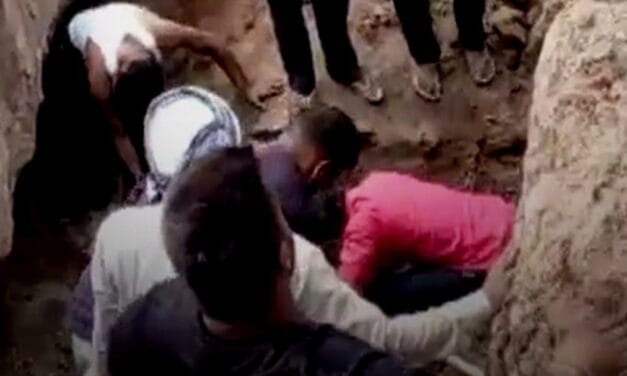 राजस्थान के भरतपुर में गिरी मिट्टी की ढाय, कई दबे