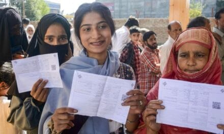 'वोटर लिस्ट अपडेशन को लेकर SIR प्रॉसेस में कोई बदलाव नहीं', विज्ञापन से पैदा हुए भ्रम पर EC की सफाई