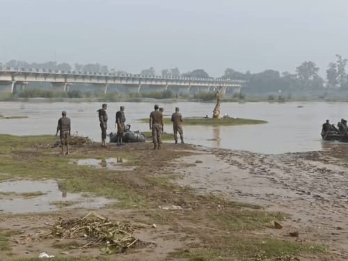 जालंधर में सतलुज किनारे फ्लड प्रोटेक्शन एक्सरसाइज:सेना-NDRF समेत कई एजेंसियों ने लिया भाग, प्रशासन