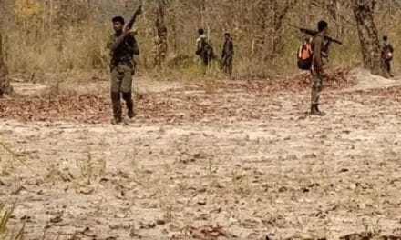 46 डेटोनेटर, नक्सली वर्दी और प्रतिबंधित साहित्य… जंगल से माओवादियों के सामान का जखीरा बरामद